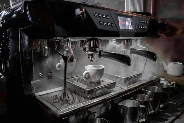 Pourquoi choisir un abonnement à une machine à café peut révolutionner votre routine matinale
